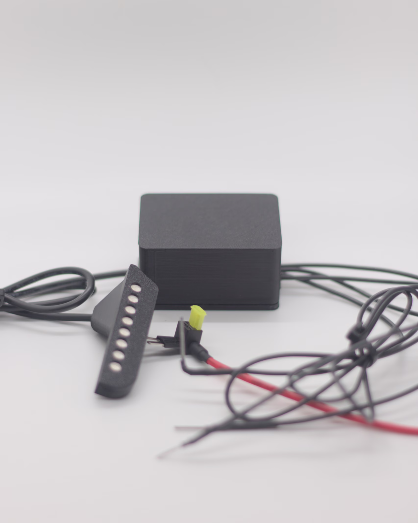 Genesis G70 Sequential LED Shift Light – F1-Inspired Display - Image 6